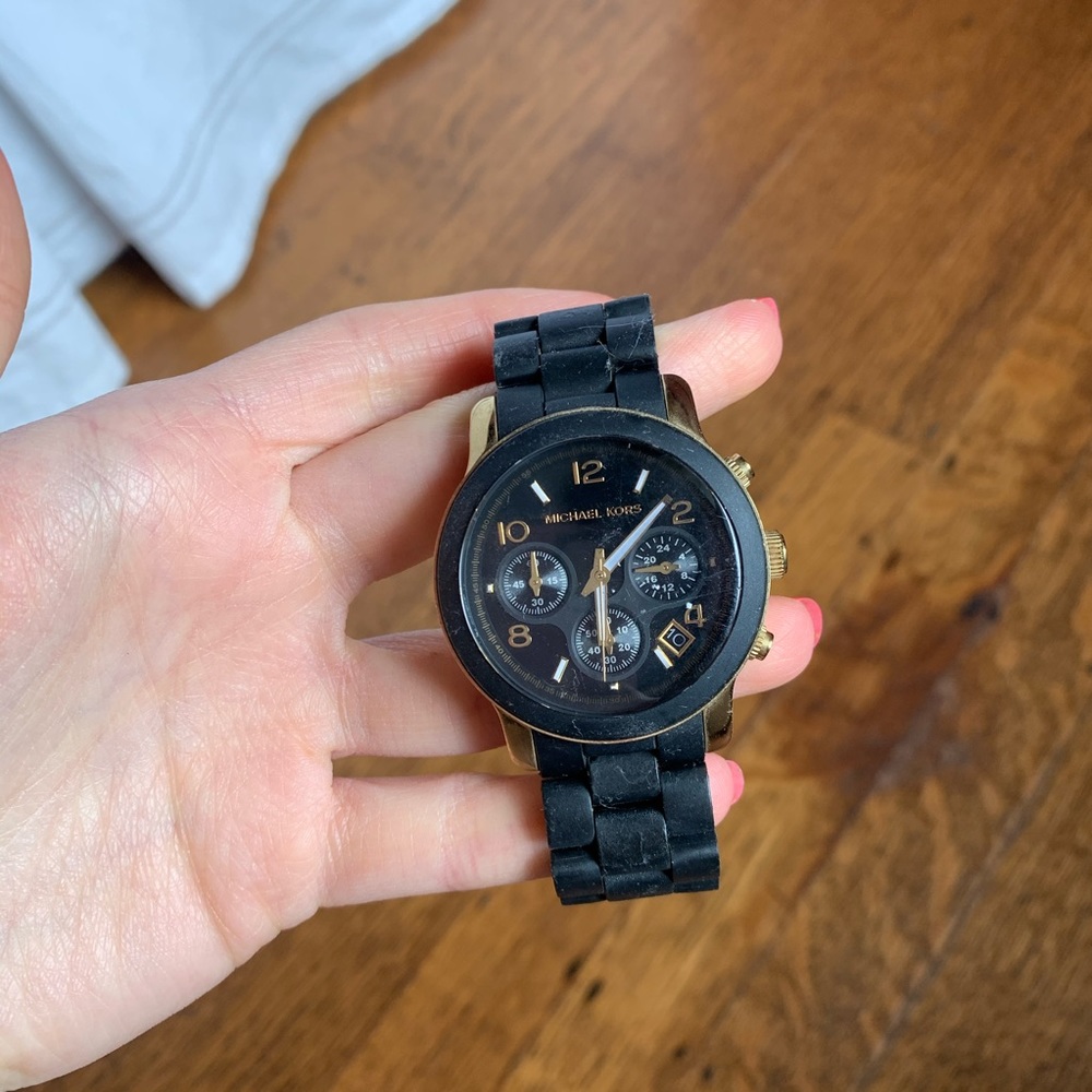 Michael kors black watch with box